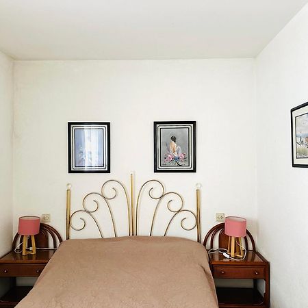 Global Immo 3278 Platja Apartman Roses Kültér fotó