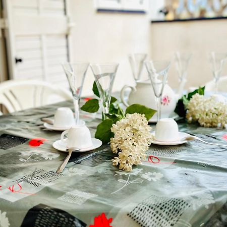 Global Immo 3278 Platja Apartman Roses Kültér fotó