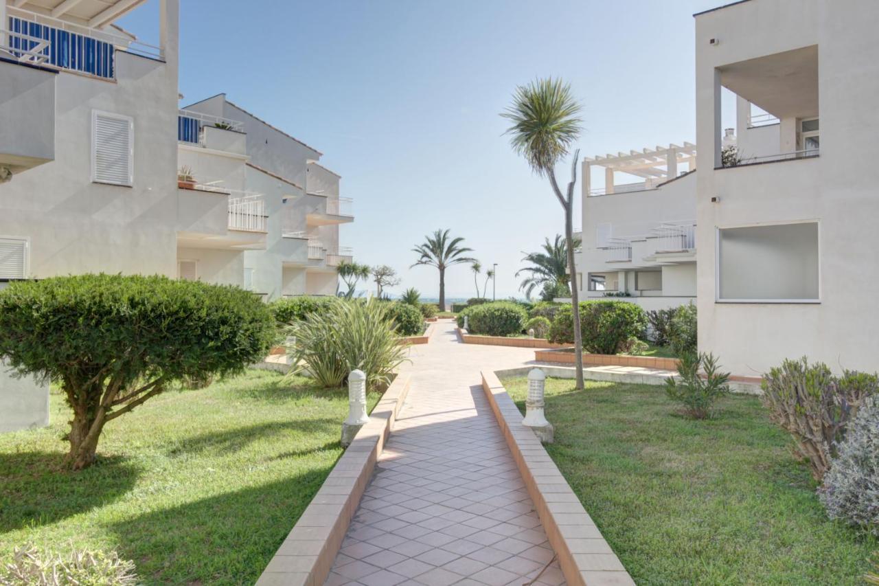 Global Immo 3278 Platja Apartman Roses Kültér fotó