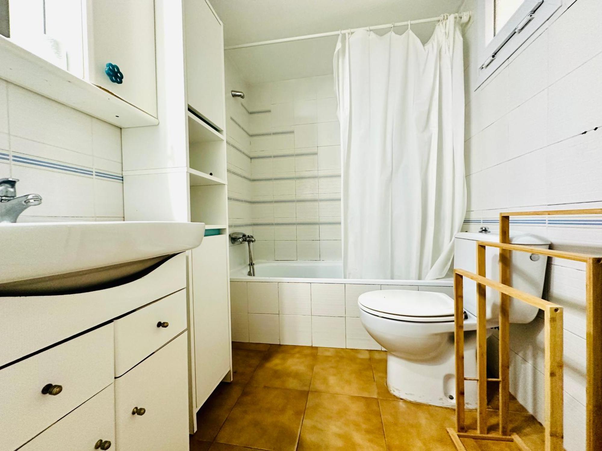 Global Immo 3278 Platja Apartman Roses Kültér fotó